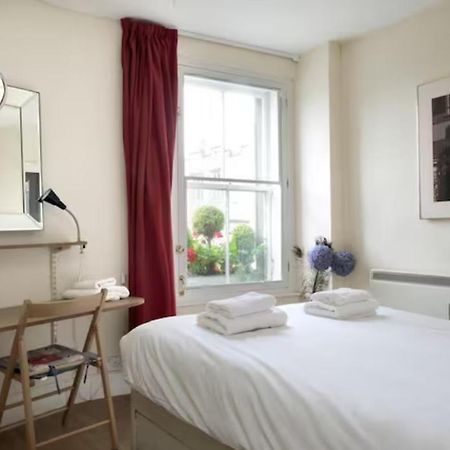 Royal Mile Apartment, 1 Minute From The Castle. เอดินบะระ ภายนอก รูปภาพ